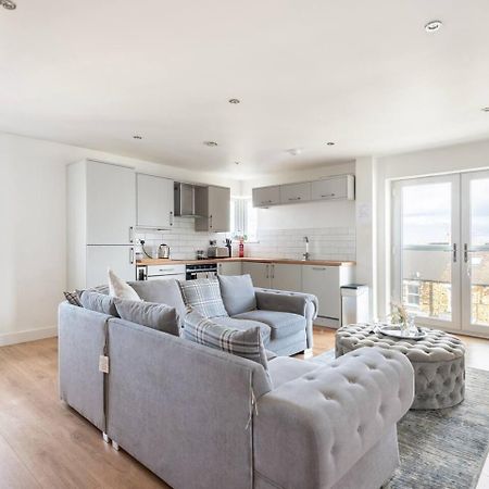Luxurious 3-Bed Penthouse In Sheffield Apartamento Handsworth Exterior foto