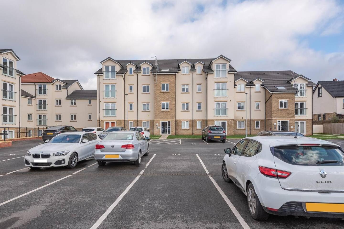 Luxurious 3-Bed Penthouse In Sheffield Apartamento Handsworth Exterior foto